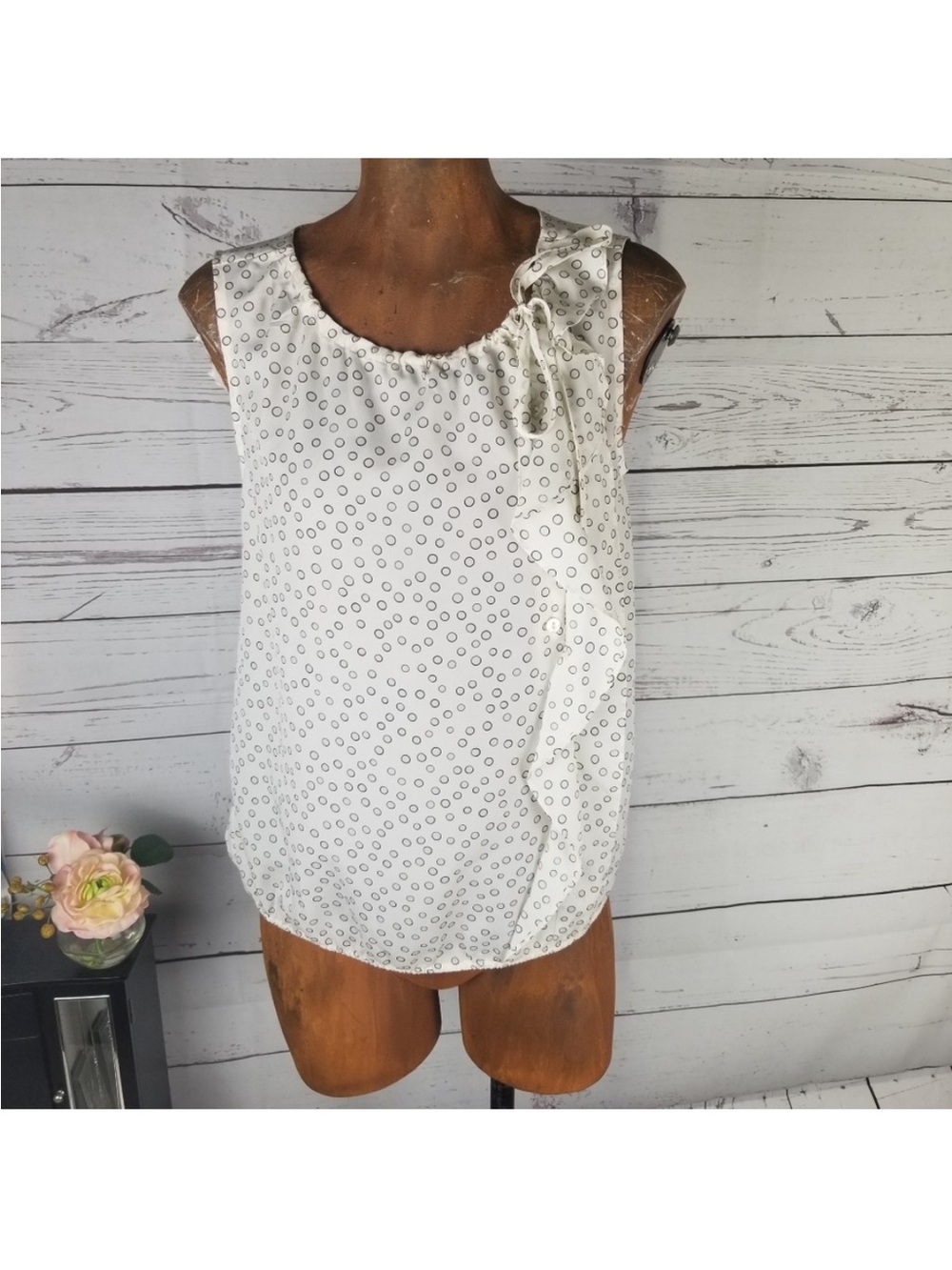 ⚡Loft Top Sleeveless Polka Dot Blouse Ruffle Small